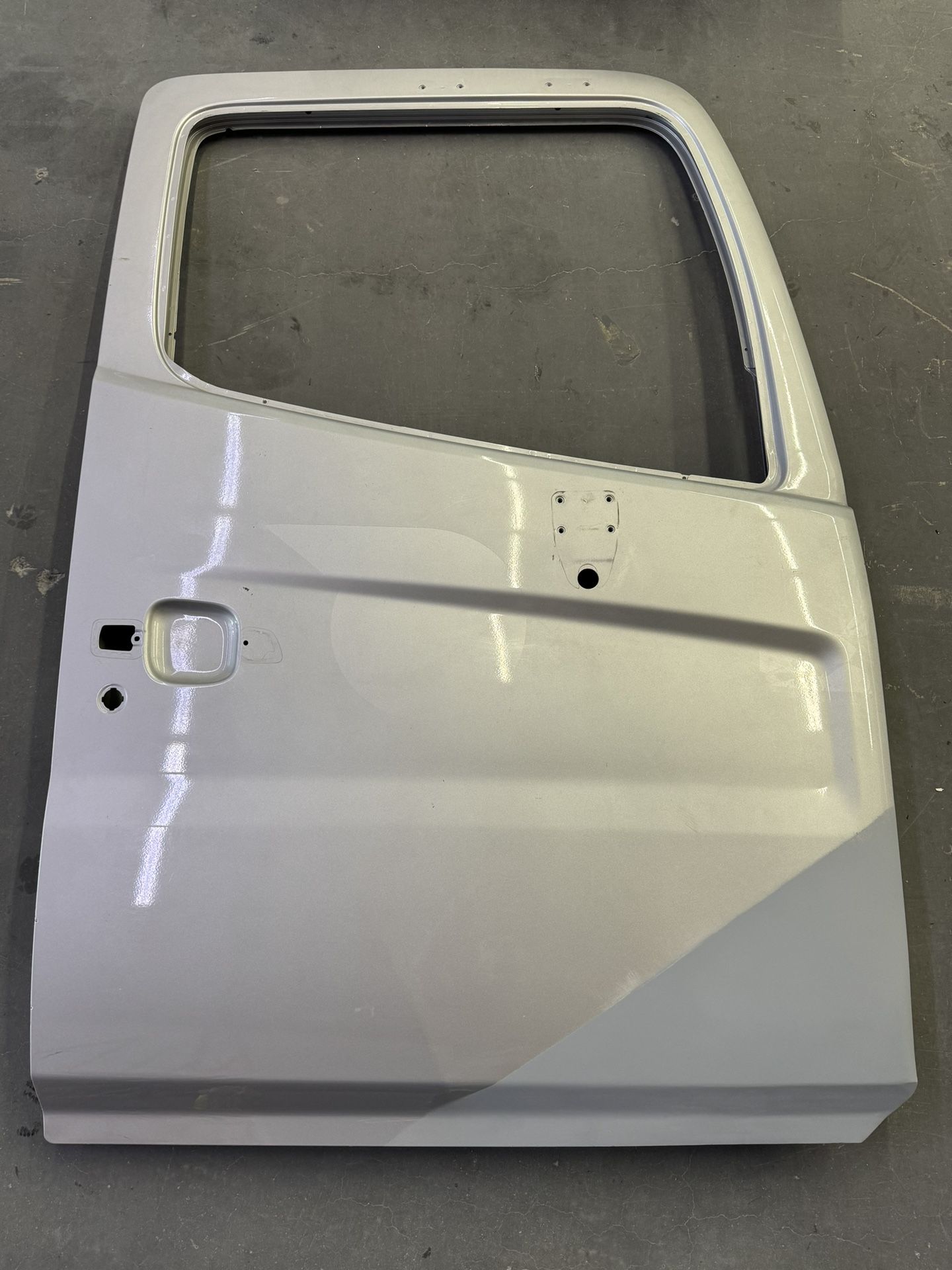 Hino Right Side Door Shall