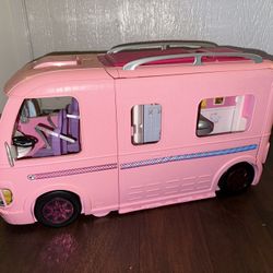 Barbie RV + 2 Seats