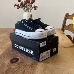Platform Black Converse
