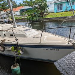 O'Day 28 Sailboat