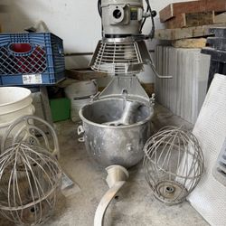 Globe SP20 20-Quart Commercial Planetary Mixer – Heavy Duty – AS-IS