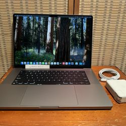 16” M1 MacBook Pro 32gb 2TB #897