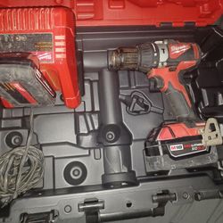 Milwaukee Hammer Drill 