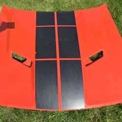 2017 Dodge Challenger Hood