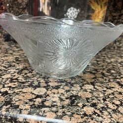 Very Nice Crystal And Very Big Bowl