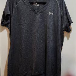 Dark Grey Women's under Armour workout shirt xl