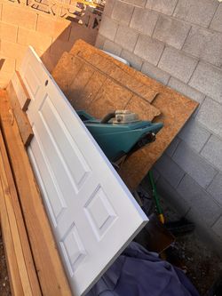 Wood plywood