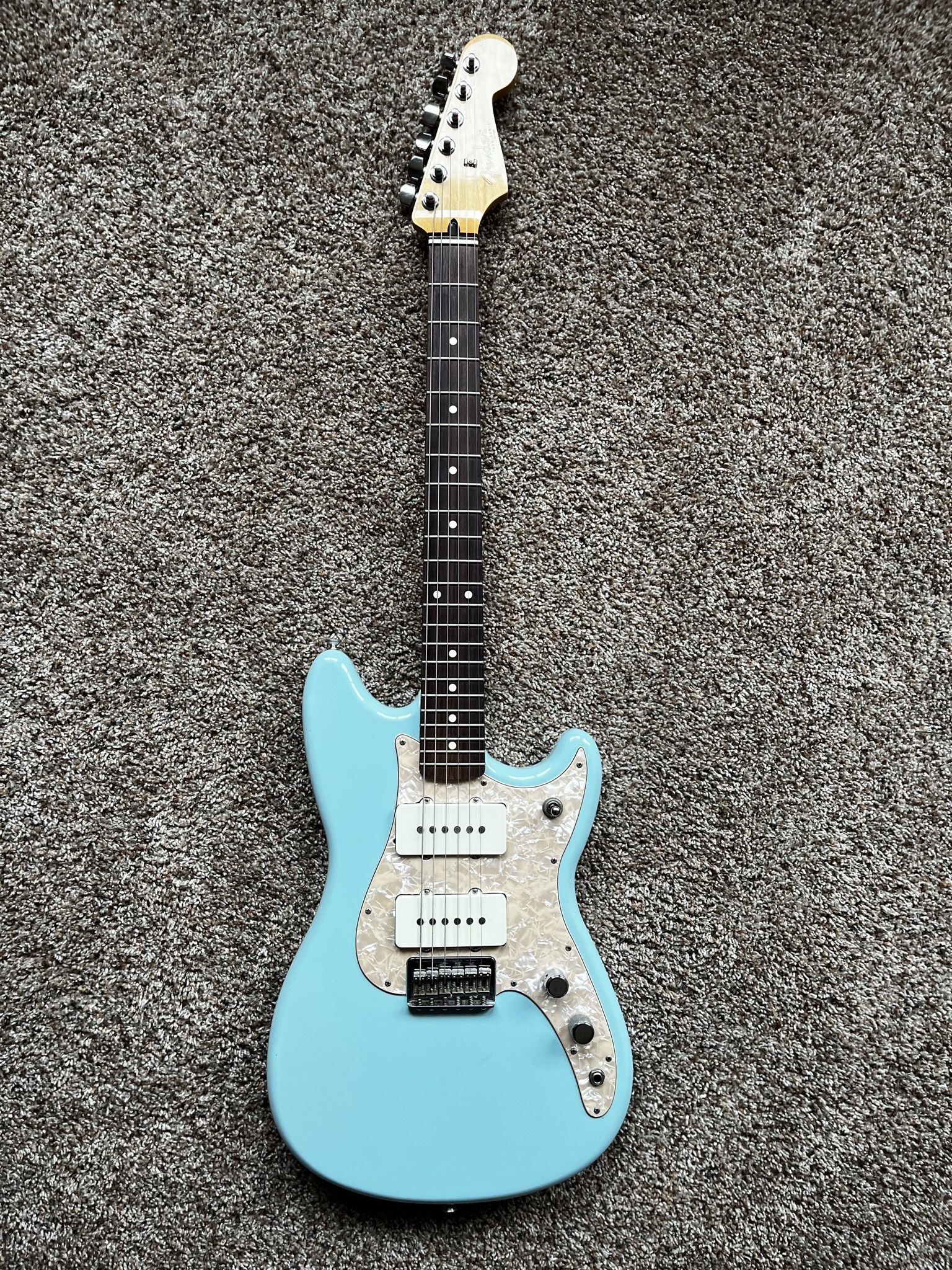 Fender Duo Sonic Guitar