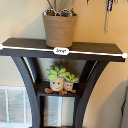 Entry Way Table 