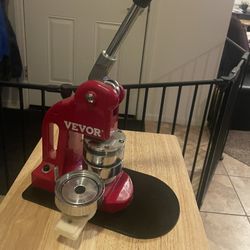 Button Maker With Hundreds Of Buttons