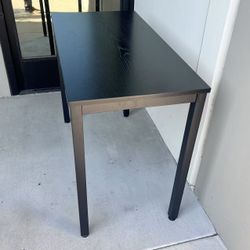 New In Box 40”W x 20”D x 30”H Office Computer Writing Desk Accent Table Steel Leg All Black Color Laminate Furniture 