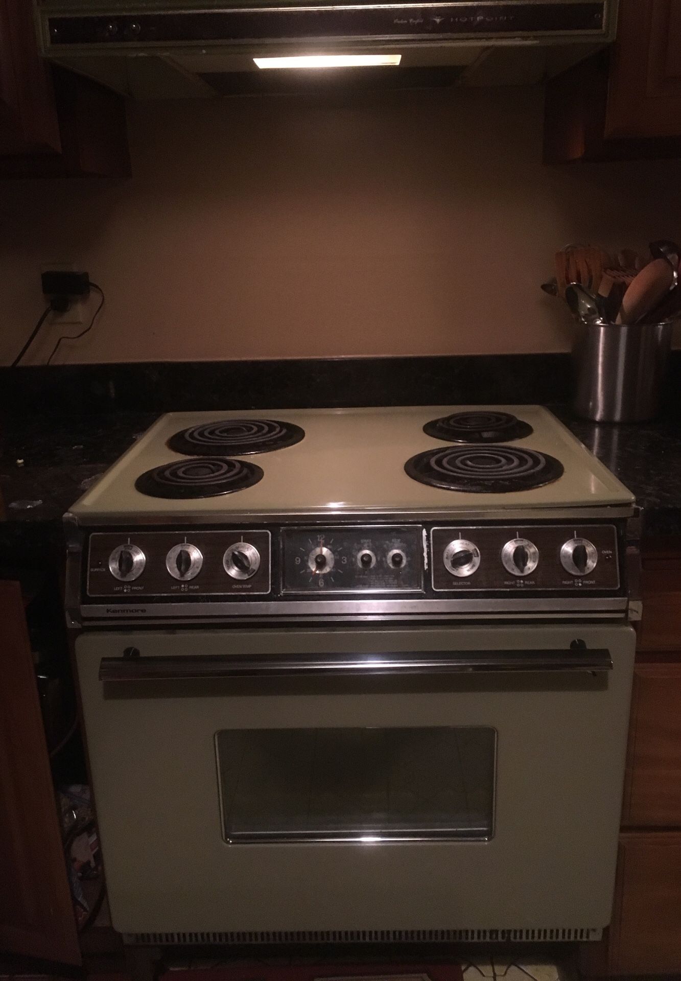 Kenmore VINTAGE avocado green stove