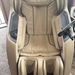 Massage Chair. New.