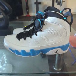 jordan 9’s Blue an White