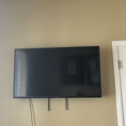 40” Vizio TV