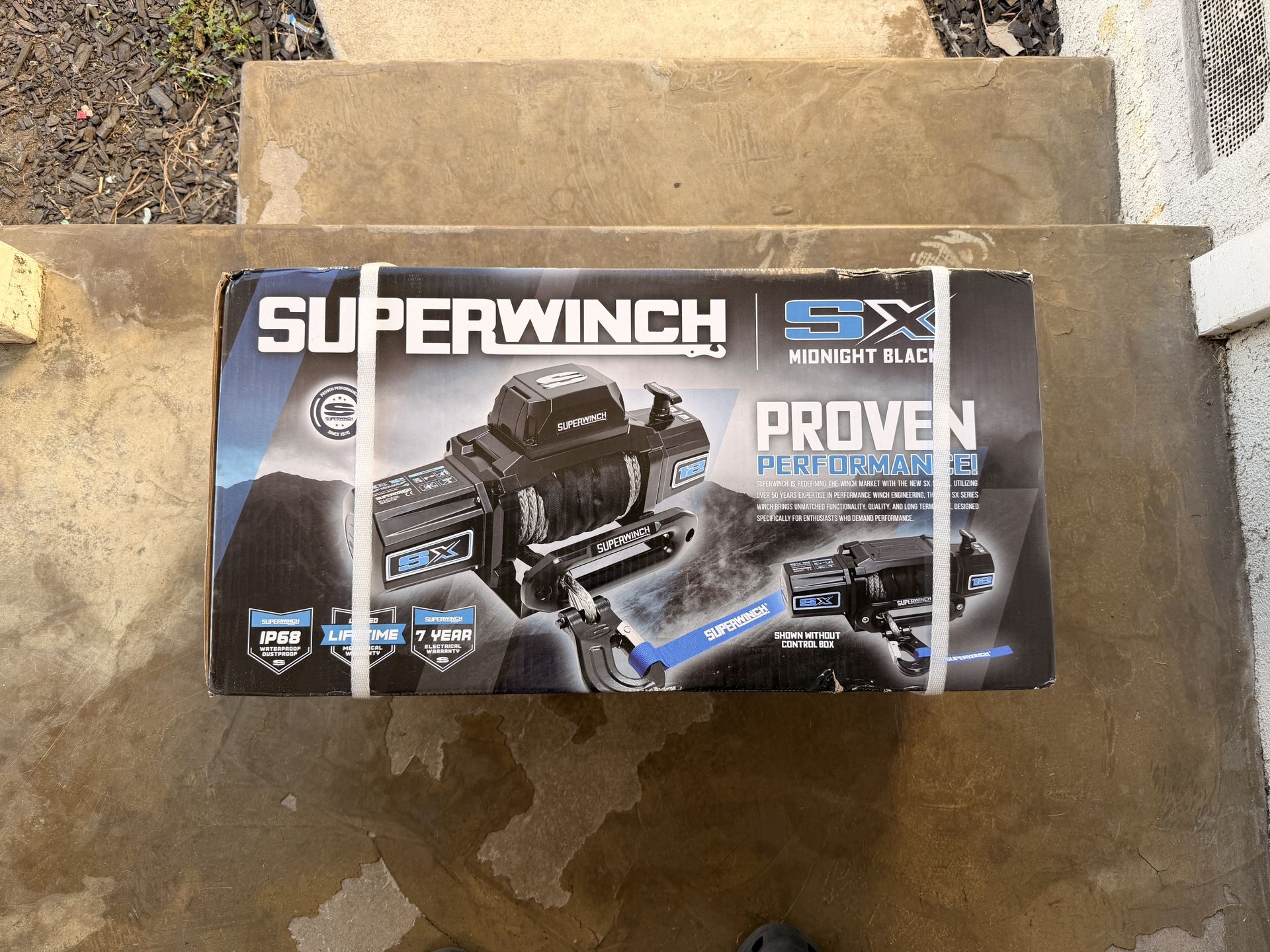 SX12SR 12000 LB 12V DC SUPER WINCH WITH SYNTHETIC ROPE MIDNIGHT BLACK