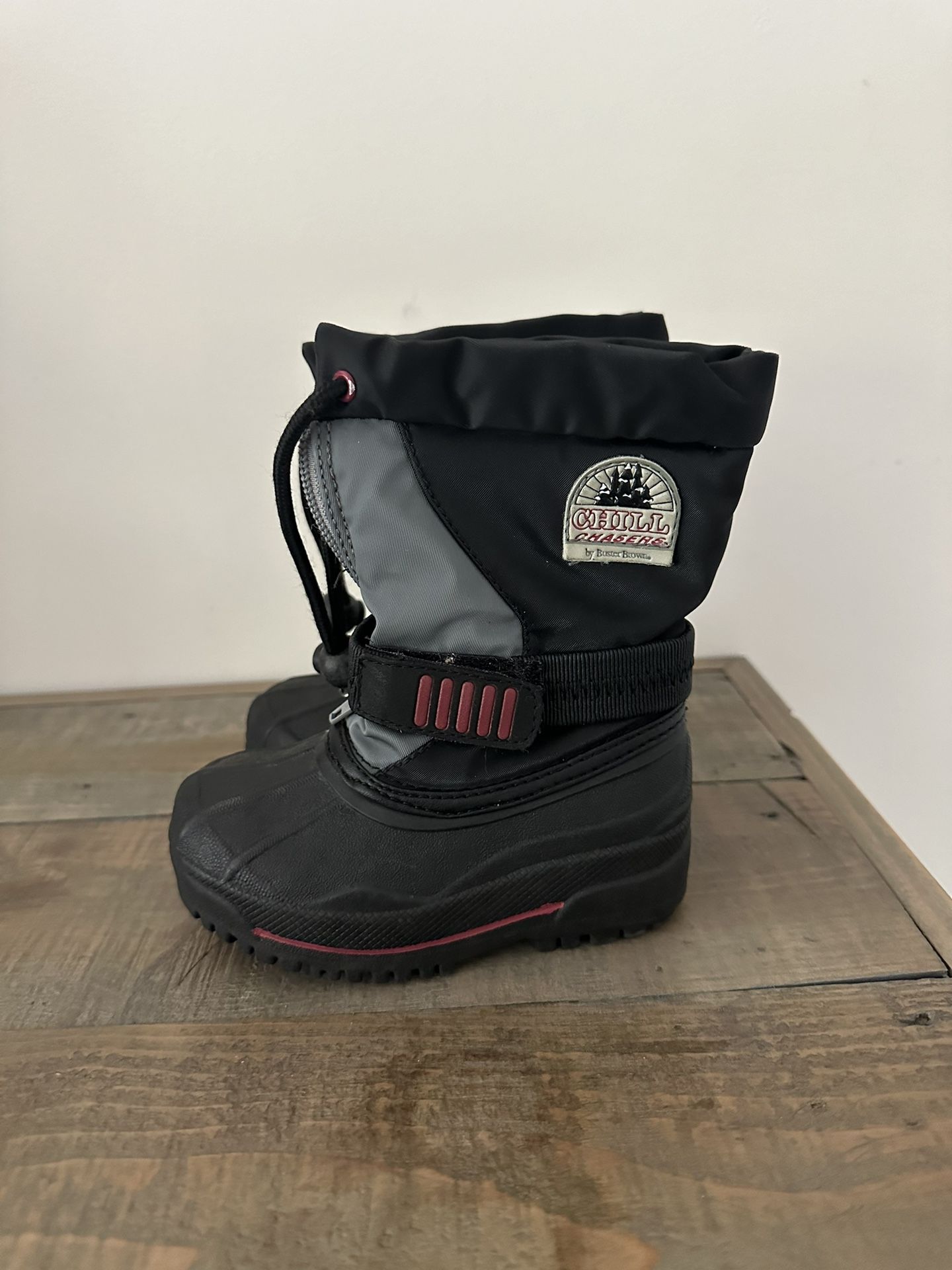 Buster Brown Toddler Snow Boots !