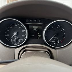 2011 Mercedes-Benz ML350 – 177,561 miles