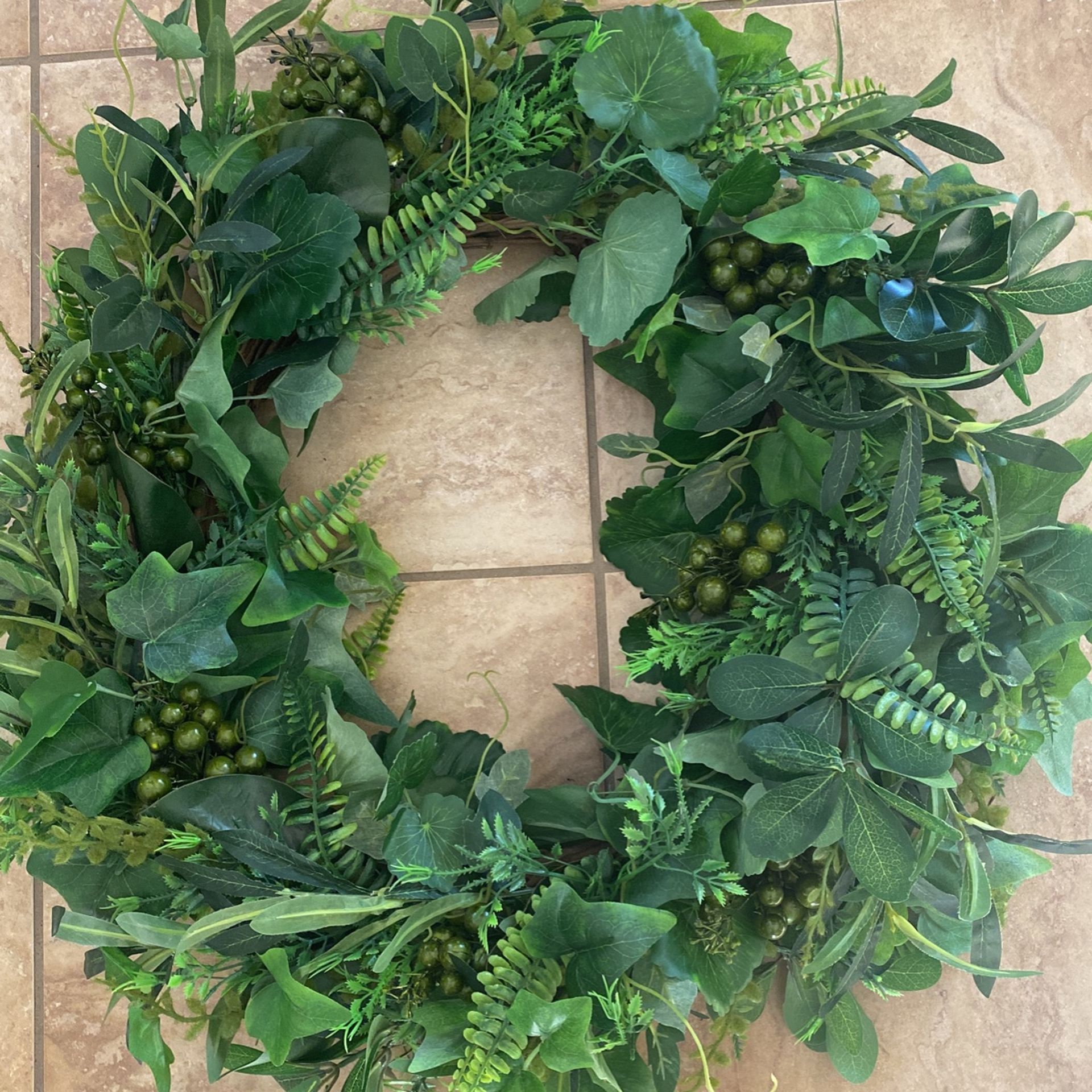 24” Beautiful Farmhouse Home Decor Lush Wreath Brand New With Tag! Chandler ( Ocotillo & Cooper) 