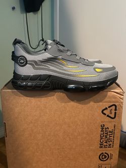 Steel toes shoes