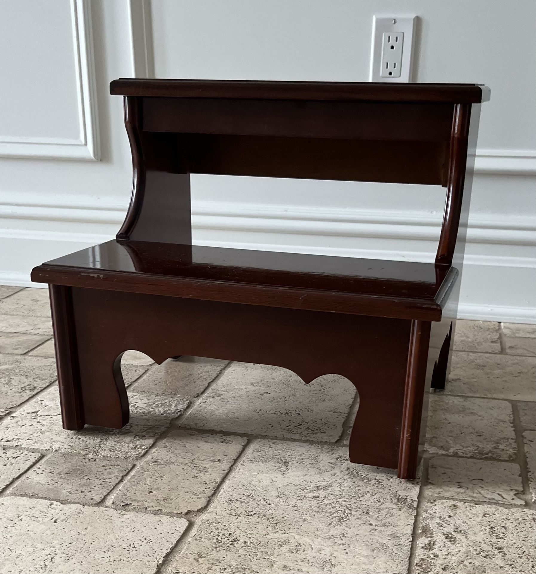 Vintage Bombay Bedside Step