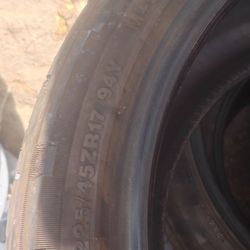 llantas 225/45/17
