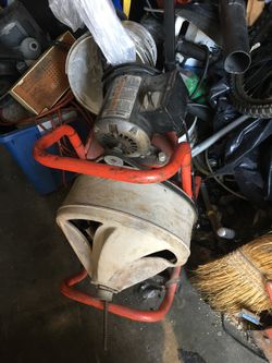 Electric plumbers snake