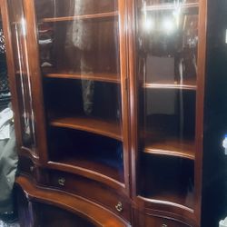 CHINA CABINET