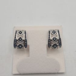 14k Gold Diamond Sapphire Earrings