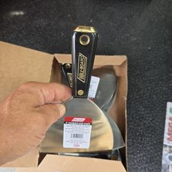 5 In. Wall Board Hammer Head Tape Knife