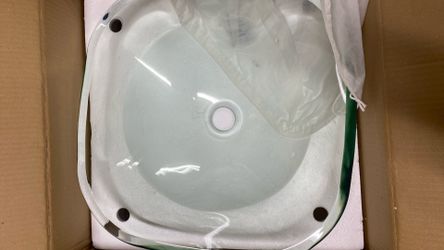 Glass sinks