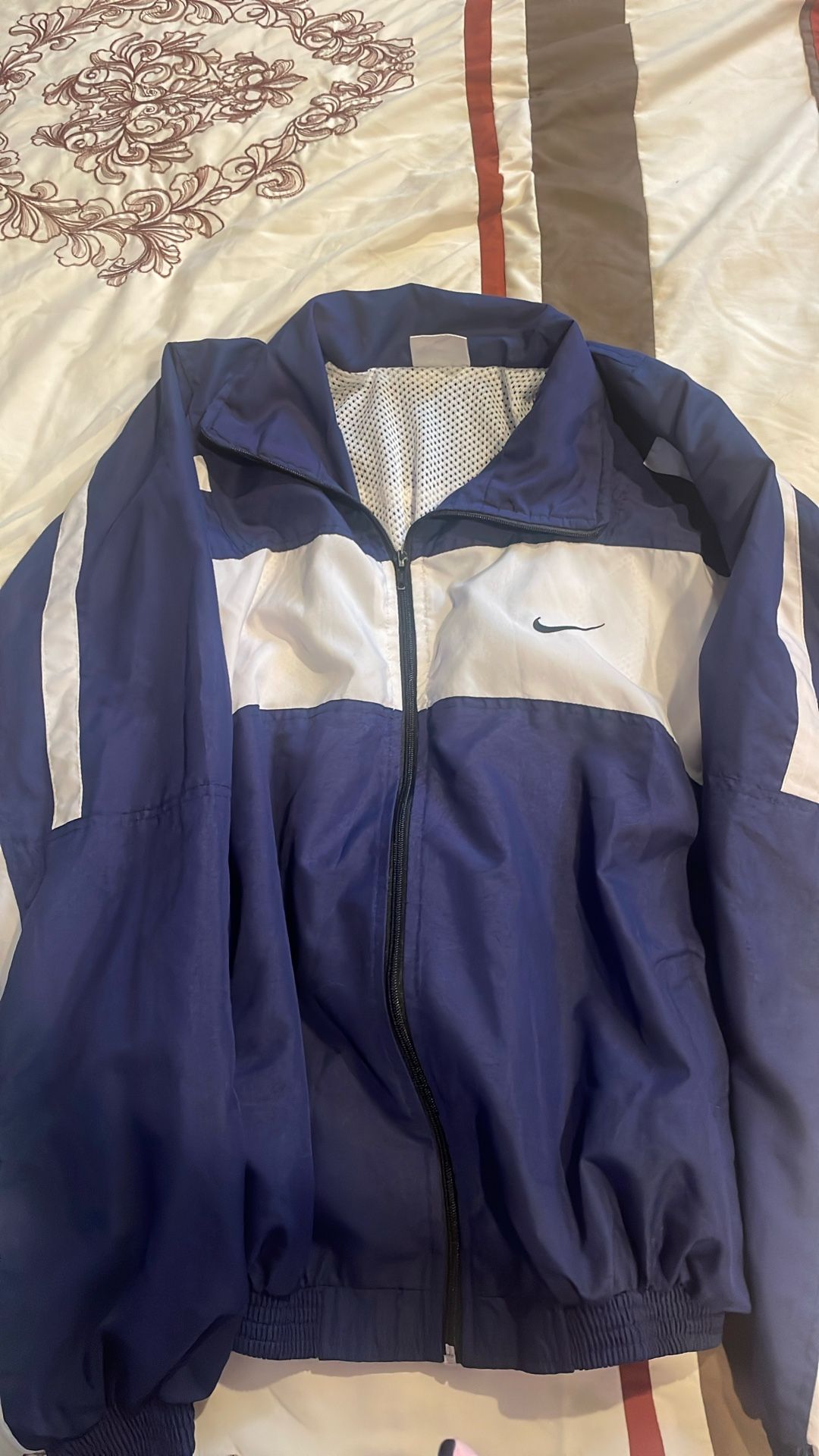 Medium Nike Windbreaker