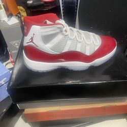 Air Jordan 11 ‘Cherry’ 2022