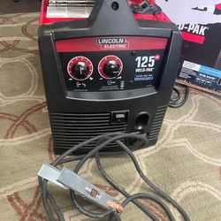 Lincoln Welder 125HD Like New Costumer Return To Home Depot $420