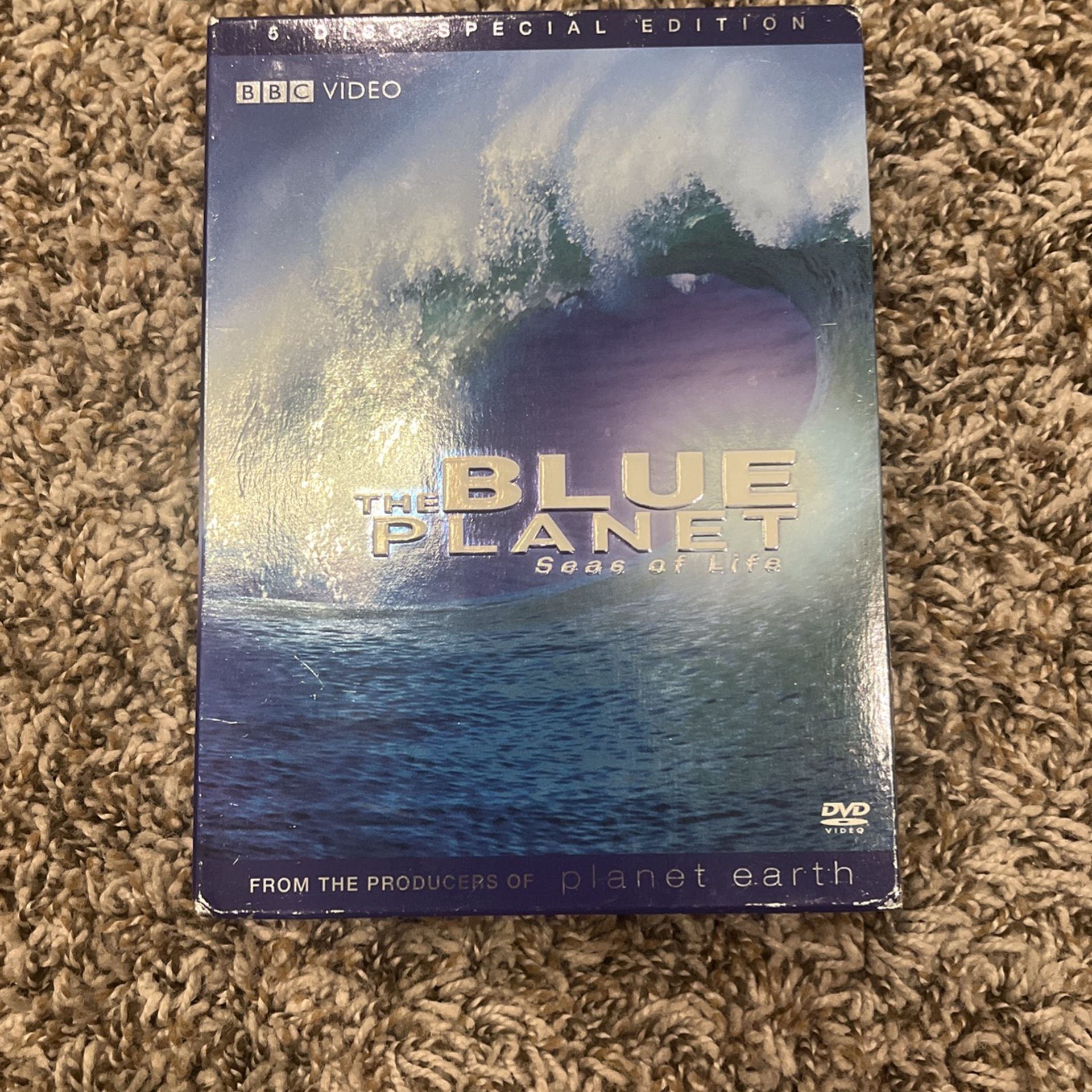 The blue Planet: Seas of Life