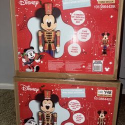 Mickey And Minney Nutcracker 