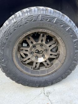18” 6 Lug Rims And Tires