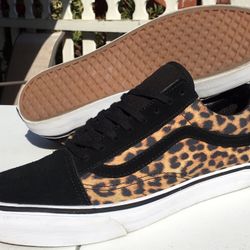 Brand New! Vans Old School Leopard Size 11.5 and 10 !