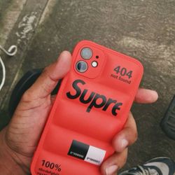 🔥 Supreme Case – Street Style Protection for Your iPhone