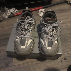 Balenciaga tracks