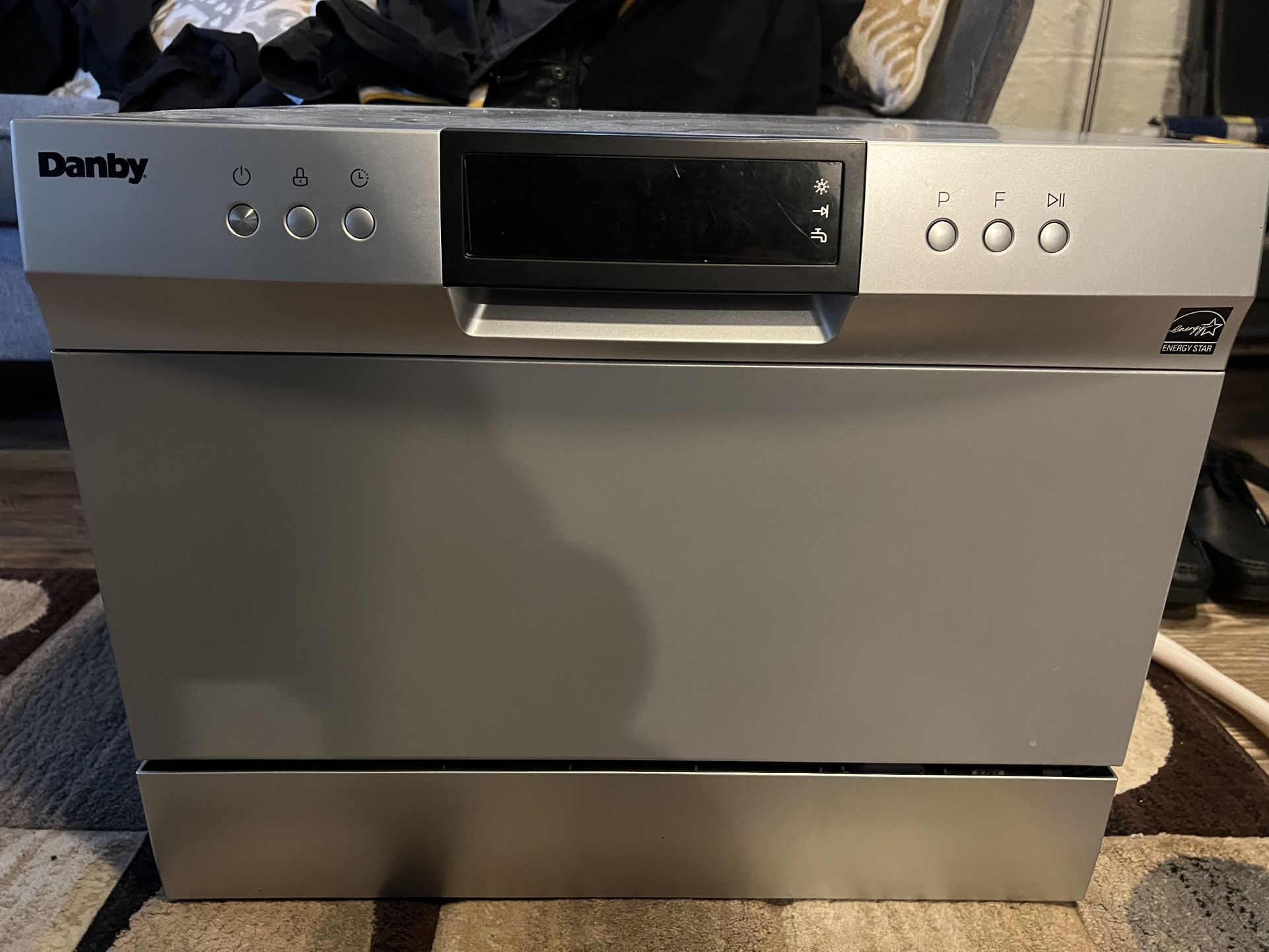 Danby Counter Top Dishwasher