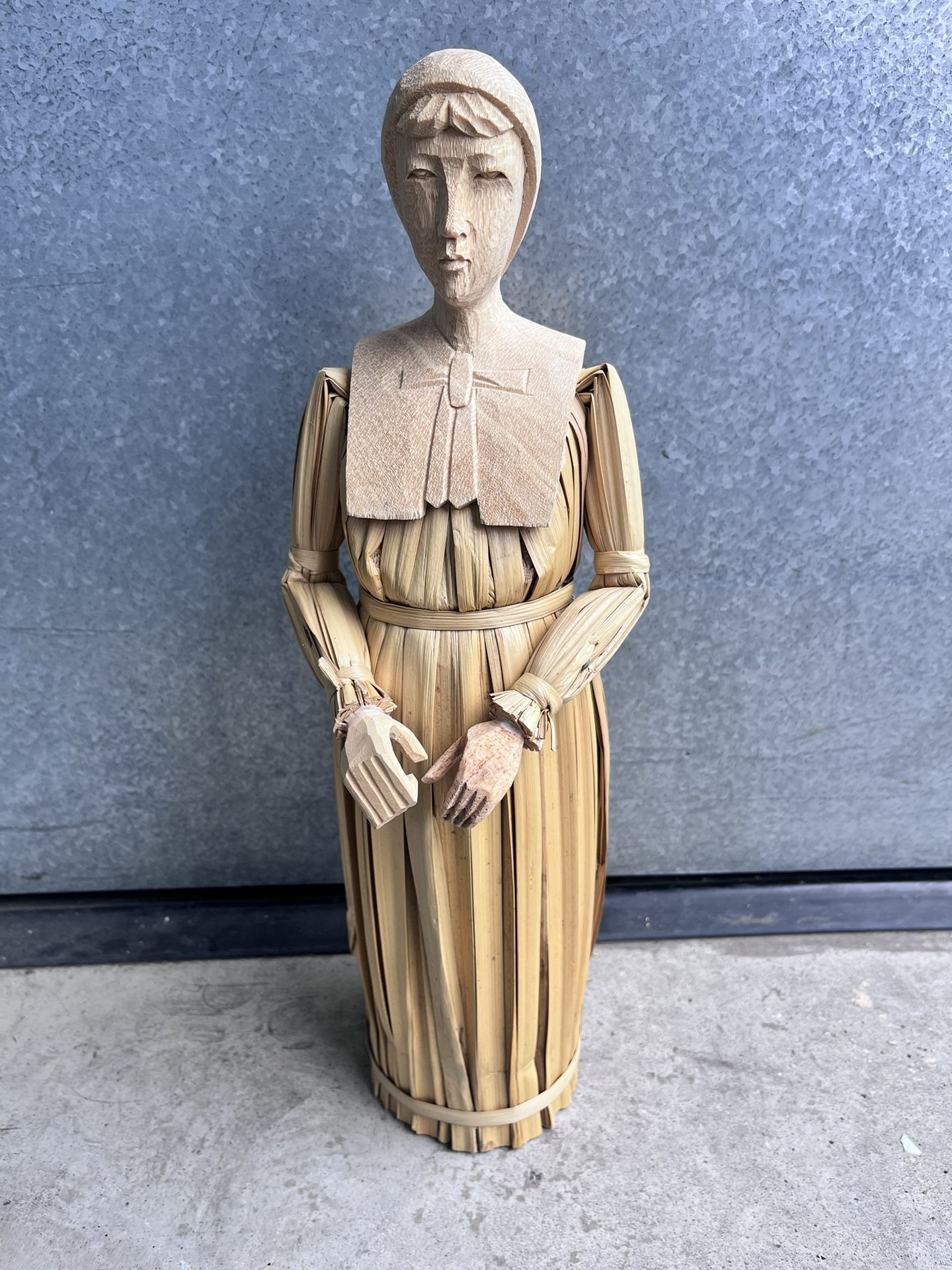 Harvest Doll and Corn Husk Sculpture, Thanksgiving Decor, Fall Harvest Decor, Primitive Folk Art, Thanksgiving Decor, Folk Sculpture