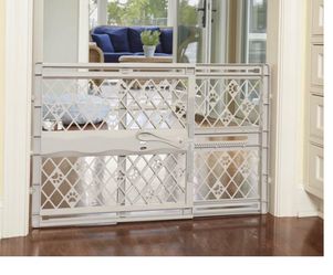 Brand New in Open Box Pet Gate