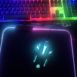 led keyboard and mouse w/ mouse pad