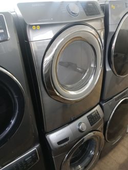 Samsung gray stackable front load washer and dryer set - Free delivery