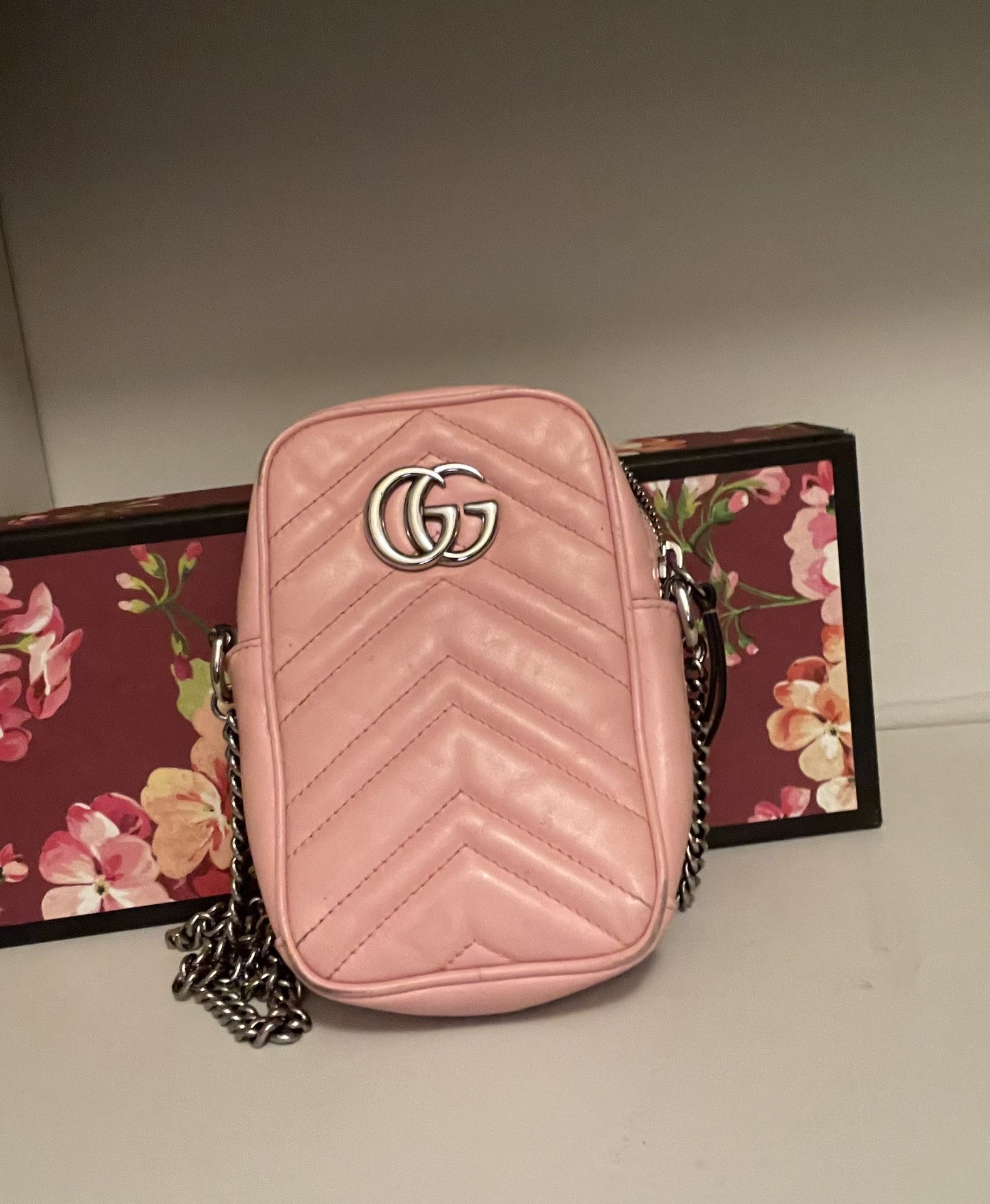 Authentic Pink Gucci Shoulder Bag 