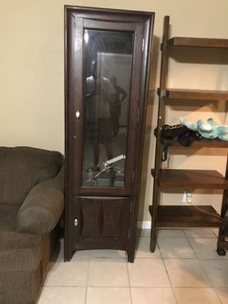Shelf/cabinets
