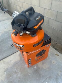 Best Seller

Shop RIDGID
6 Gal. 150 PSI Portable Electric Oil-Free Jobsite Pancake Air Compressor with Dual Pressure Gauges and 2-Quick Couplers
Quest