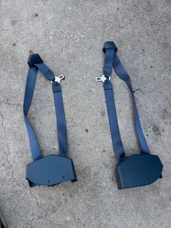 Blue Obs Chevy seatbelts