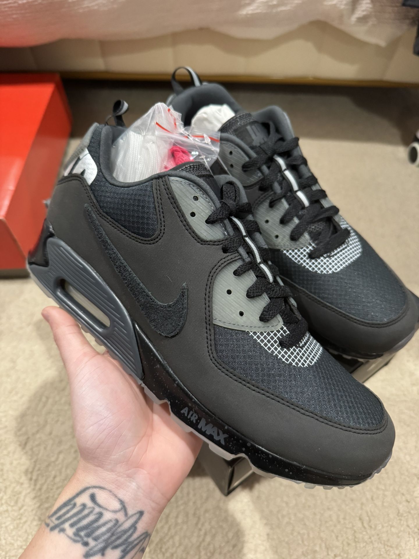 Nike Air Max 90 “Undefeated Black” Size 10.5M